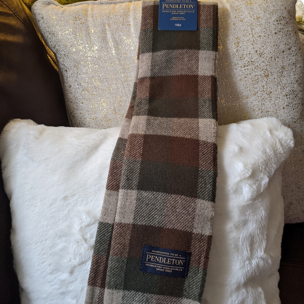Pendleton whisperwool muffler scarf